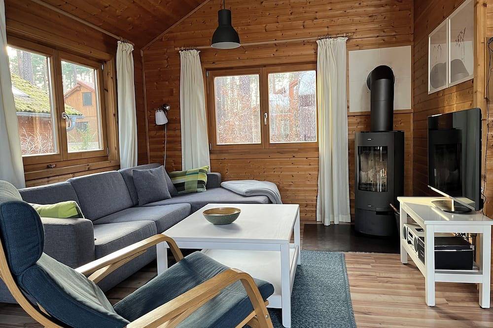 Ihr Haus am See mit Kamin, Sauna und Badestelle in nächster Nähe! in Rutenberg, Lychen