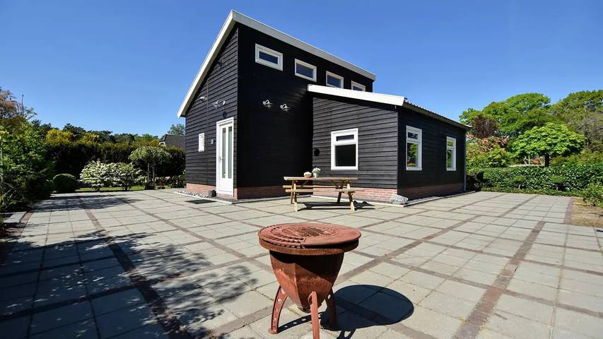 Ferienhaus für 4 Personen, mit Garten