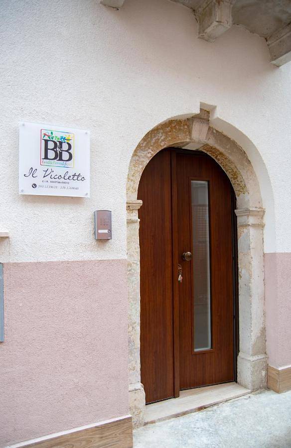 Triple Room with Private Bathroom in Pratola Peligna, Province de l'Aquila