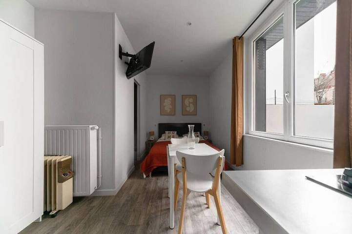 Gîte pour 2 personnes, avec Jardin à Vichy - 4