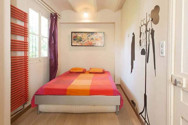 Location de vacances pour 10 personnes, avec balcon et jardin dans La Pointe-Rouge - 4