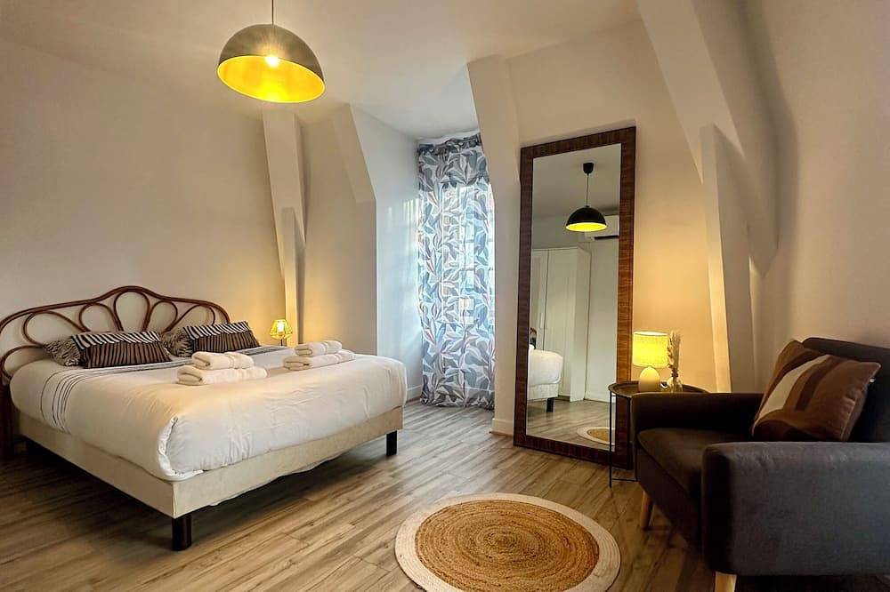 Ganze Wohnung, Casa Brune - Votre cocon en plein cœur de Brive in Brive-la-Gaillarde, Brive-la-Gaillarde und Umgebung