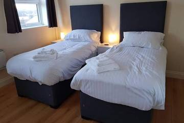 Apartment for 6 People in Southampton, South East England, Photo 2