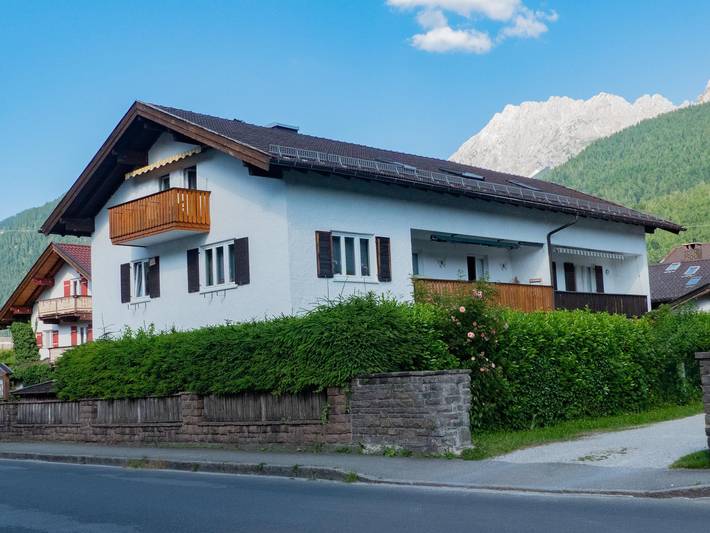 Ferienwohnung für 4 Personen, mit Terrasse, kinderfreundlich im Mittenwald