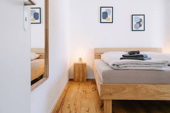 Ganze Wohnung, Apartment Jungfrau near lake and mountain in Einigen, Spiez