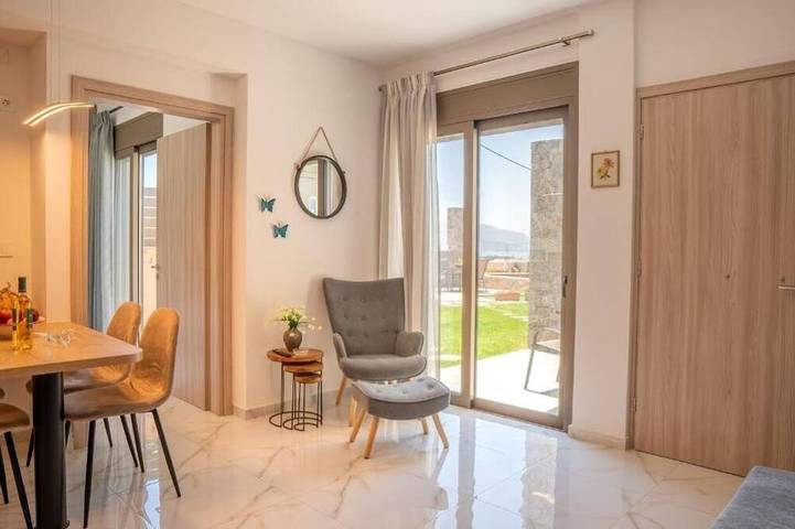 Ferienhaus für 5 Personen, mit Whirlpool und Garten