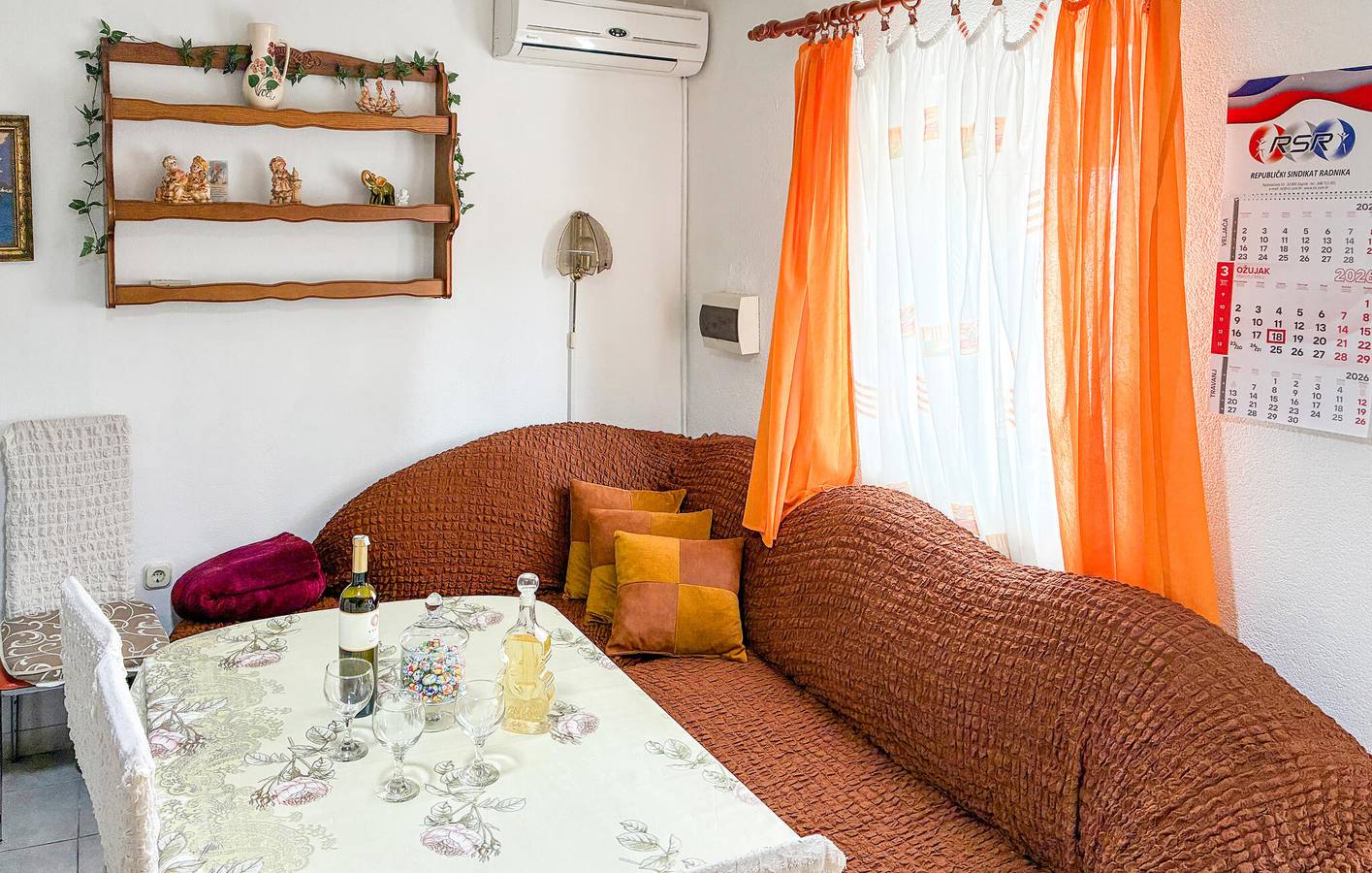 Gemütliche Ferienwohnung in Opuzen mit Terrasse, WLAN und in der Nähe des Flusses in Dubrovnik-Neretva
