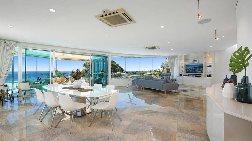 Holiday rental for 6 people, with balcony in Terrigal