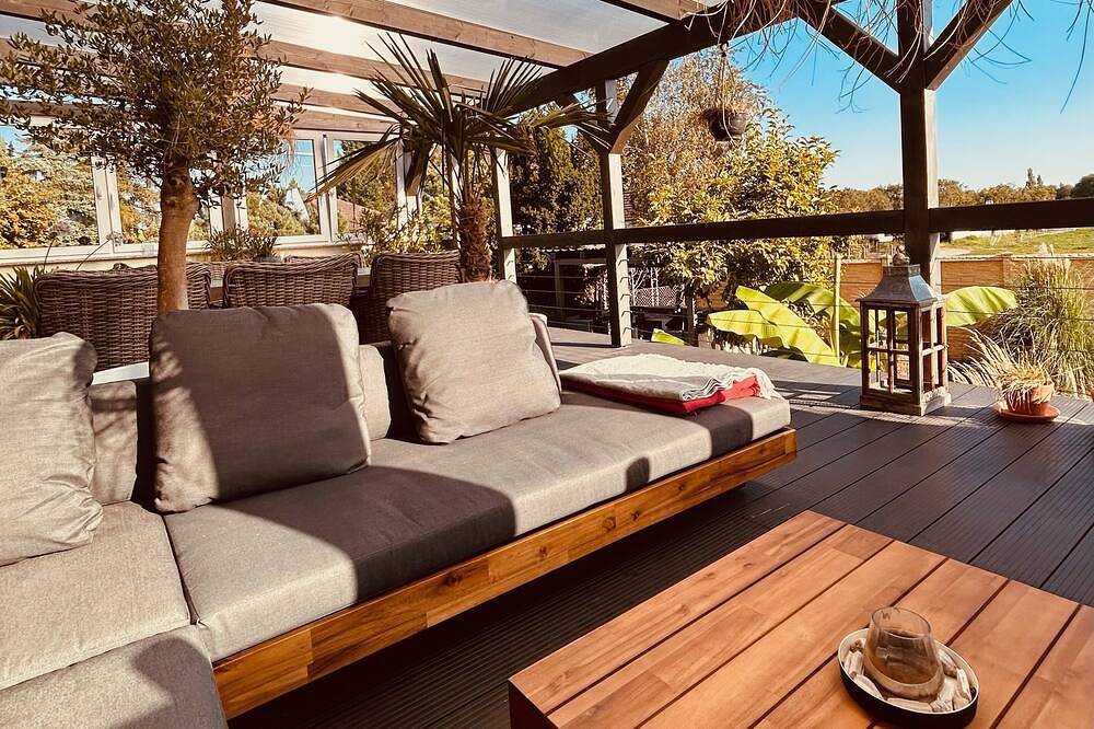 Pool, Sauna, Kamin und Blick ins Grüne in Pratau, Wittenberg