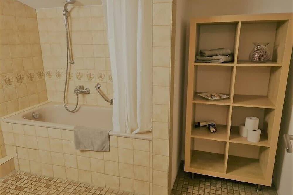 Appartamento intero, Appartamento 2, 53 mq, 1 camera da letto, max. 2 persone in Weil am Rhein, Circondario di Lörrach