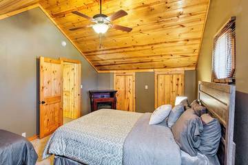 Log Cabin for 7 Guests in Kentucky, USA, Picture 1