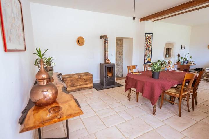 Location de vacances pour 8 personnes, avec jardin et vue, animaux acceptés dans Haut-Valromey - 2