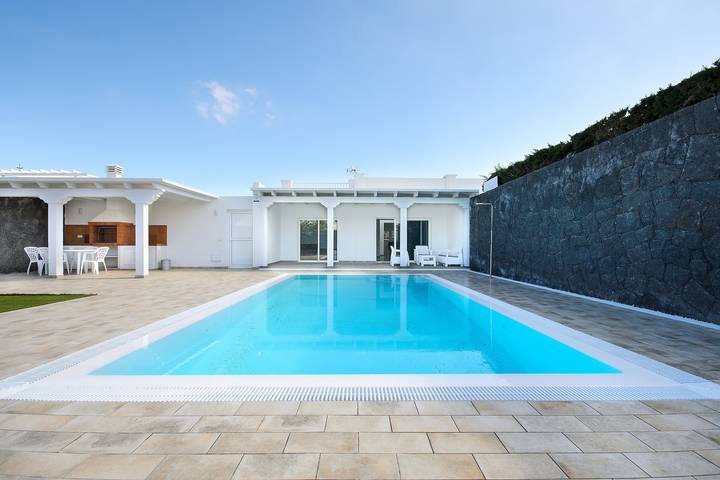 Location de vacances pour 4 personnes, avec jardin à Playa Blanca