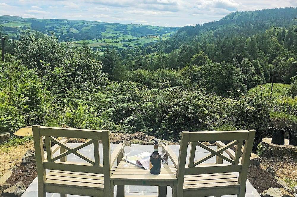 3 bedroom accommodation in Trefriw, near Llanrwst in Llanrwst, Snowdonia