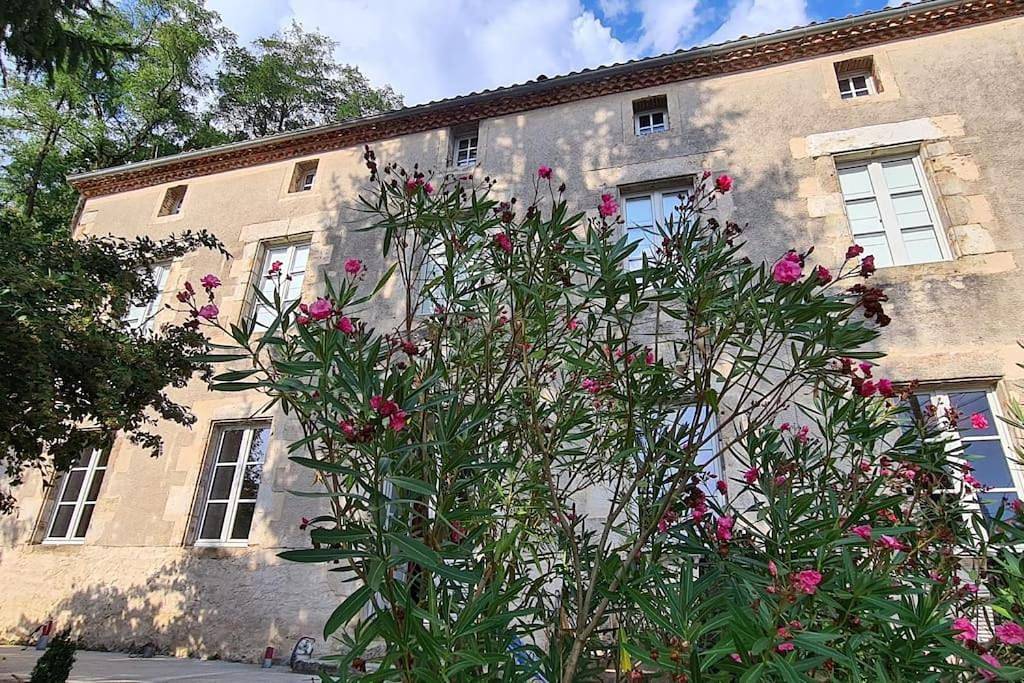 Les Hauts de St Jacques maison d'exception 300m2, jardin arboré 2000m2 in Pouzauges, Fontenay-le-Comte