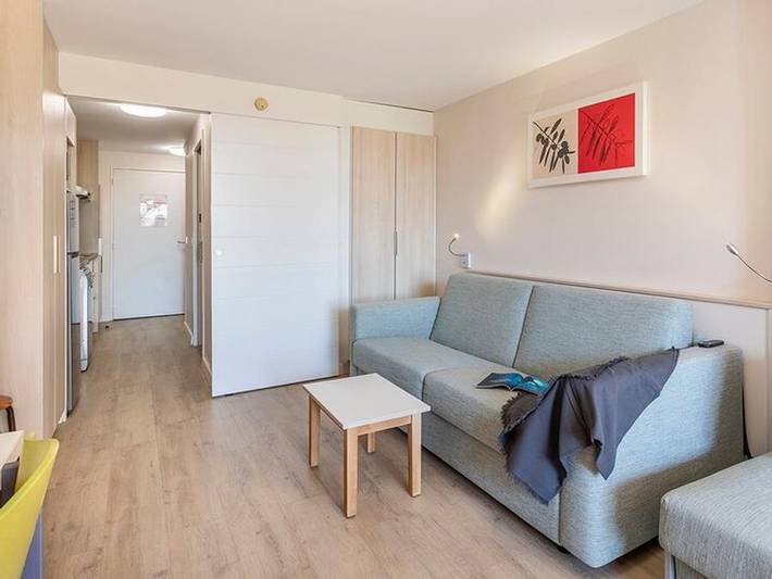 Pierre & Vacances Résidence Les Jardins de la Côte d'Azur - Studio 5 persons - 1 sleeping area in Saint-Mandrier-sur-Mer, Mediterranean Coast (France)