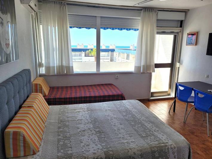 Vacation rental for 4 people, with Balcony and Pool in Almonte