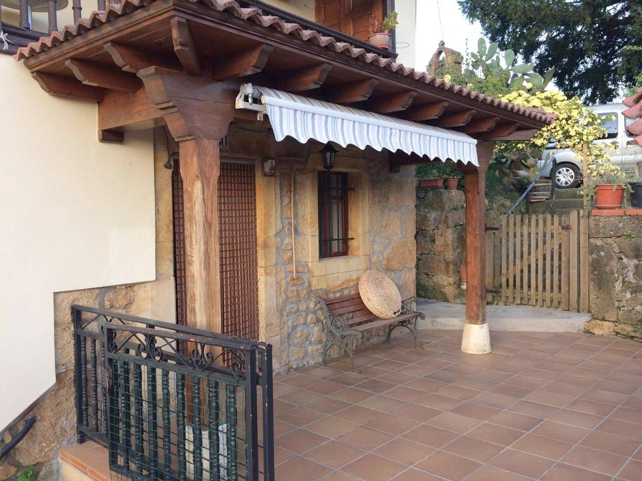 Los Pinos de Cardes in Cangas de Onís, Côte Cantabrique