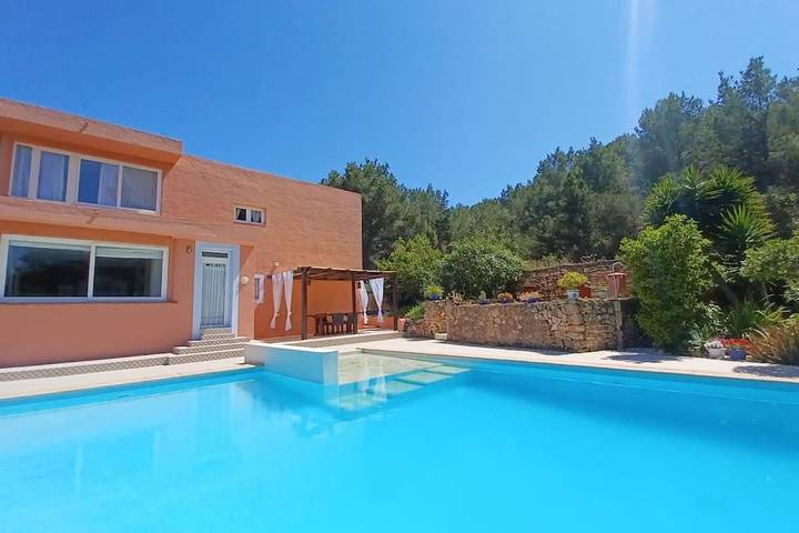 Casa de vacaciones para 6 personas, con vistas además de jardín y piscina en Ibiza - 3