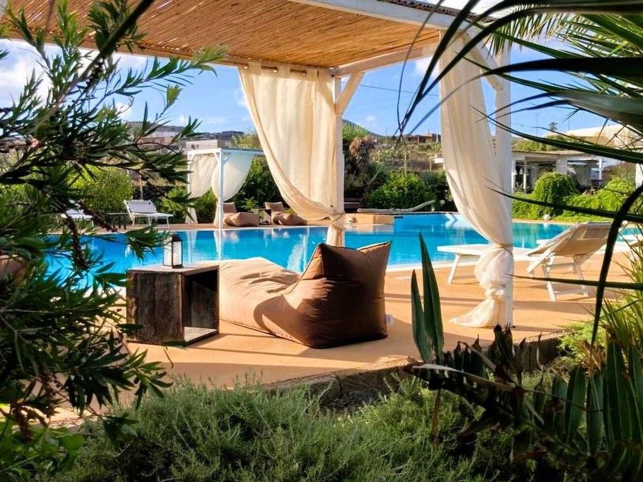 Entire apartment, Romantische Wohnung in Pantelleria in Santa Chiara, Trapani Province