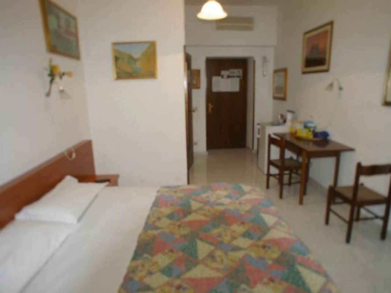 Ganze Ferienwohnung, Zimmer Nr. 2 - Stockwerk Nr. 3. in Rom Zentrum, Rom