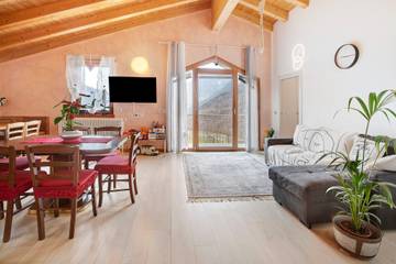 Casa Vacanza per 9 Persone in Grosio, Gruppo Sobretta-Gavia, Foto 2