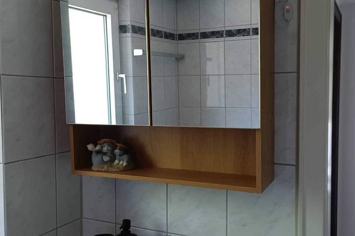 Apartamento inteiro, Fewoschwarz small apartment in Bühlertal in Bühl-Bühlertal (Baden-Württemberg), Buhlertal