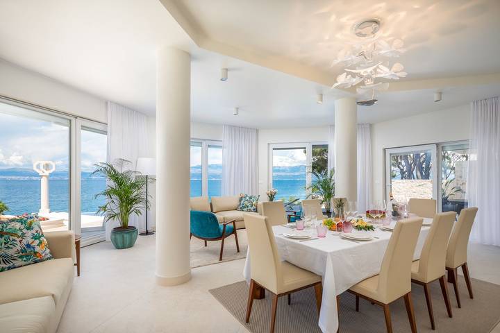 Villa pour 8 personnes, avec terrasse et jardin à Sutivan - 4