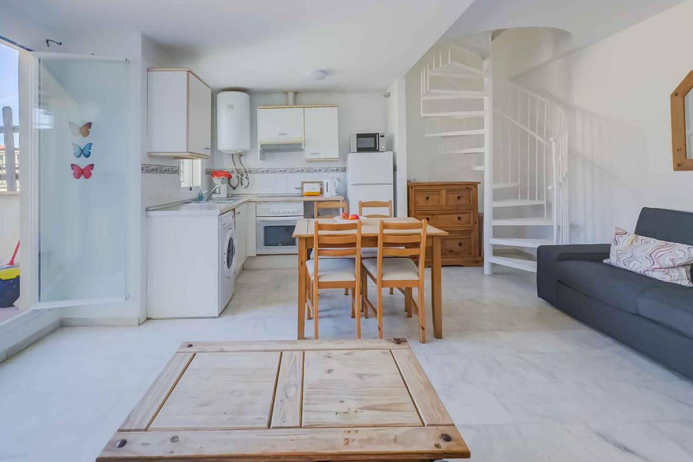 Geheel vakantieappartement, Vakantieappartement voor 5 personen met uitzicht op zee in Torreblanca (Fuengirola), Fuengirola