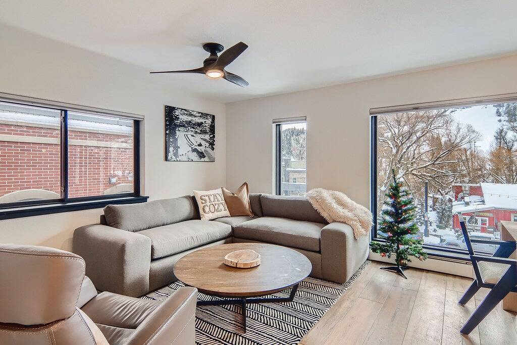 Ganze Wohnung, Luxury Condo within walking distance to all the restaurants, shopping and bars. in Steamboat Springs, Medicine Bow-Routt Nationalwald