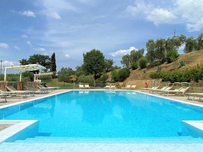 Gîte pour 5 personnes, avec vue ainsi que jardin et terrasse à Volterra - 3