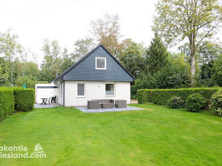 Vakantiepark voor 6 personen, met terras en balkon/terras in Friesland