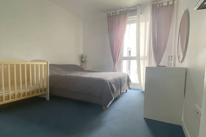 Gîte pour 6 personnes, avec terrasse, animaux acceptés à Noisy-le-Grand - 4