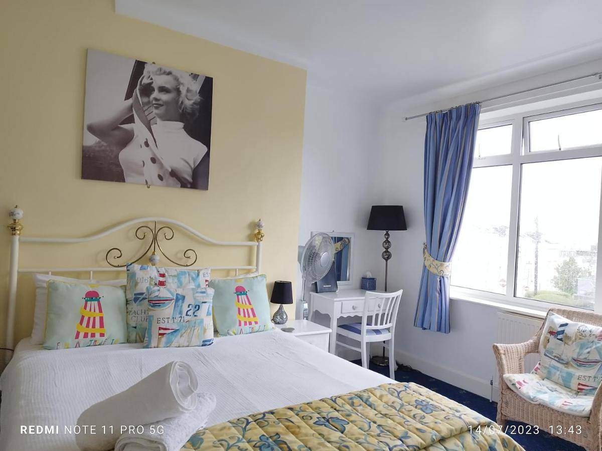 Deluxe Queen Room in Bournemouth, South West England