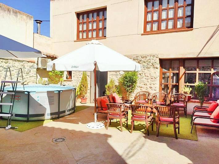 Casa rural para 15 personas, con piscina además de vistas y jardín, Se admiten mascotas en Las Vegas (Madrid) - 2