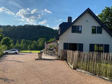 Chambre d’hôte pour 4 personnes, avec vue ainsi que vue sur le lac et jardin à Jalhay