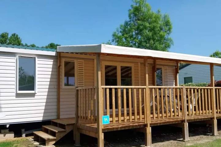 Mobil home pour 6 personnes dans Sandrans