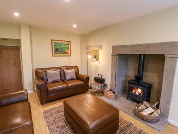 Log Cabin for 4 People in North Yorkshire, Yorkshire, Photo 3