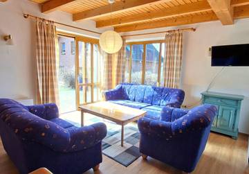 Ferienhaus für 7 Personen in Nieheim, Kreis Höxter, Bild 2