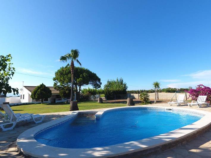 Casa rural para 7 personas, con vistas además de piscina y jardín, Se admiten mascotas en Delta del Ebro - 4
