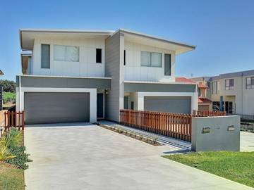 Holiday Home for 8 People in Anna Bay, Hunter Valley, Photo 2