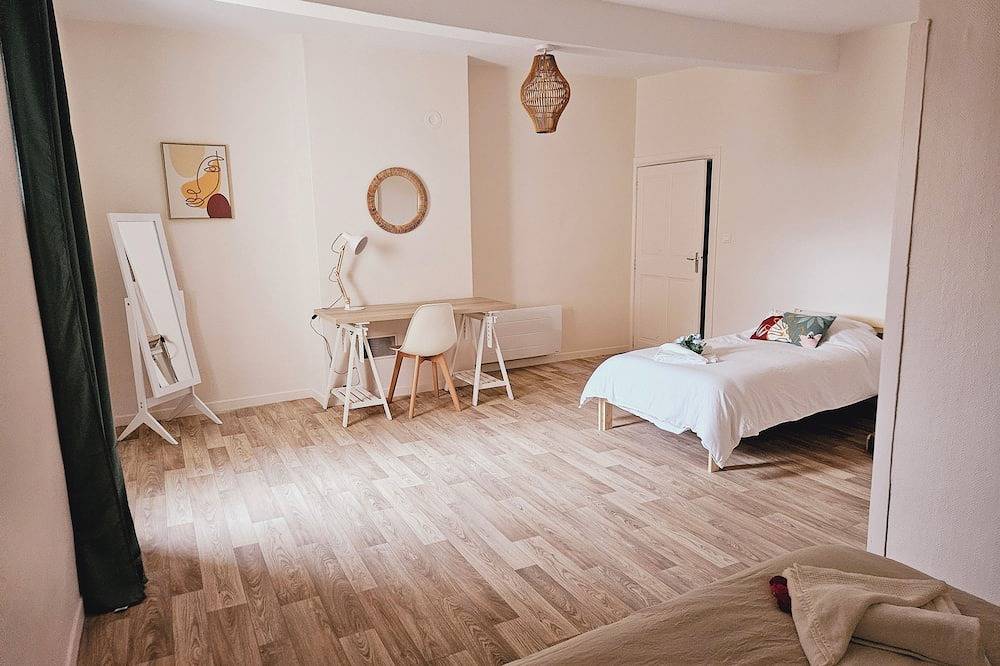 Appartement entier, Appartement - terrasse ombragée in Marsanne, Région de nyons