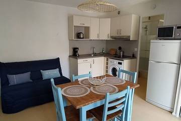 Gîte pour 4 personnes, avec terrasse et jardin dans La Remigeasse