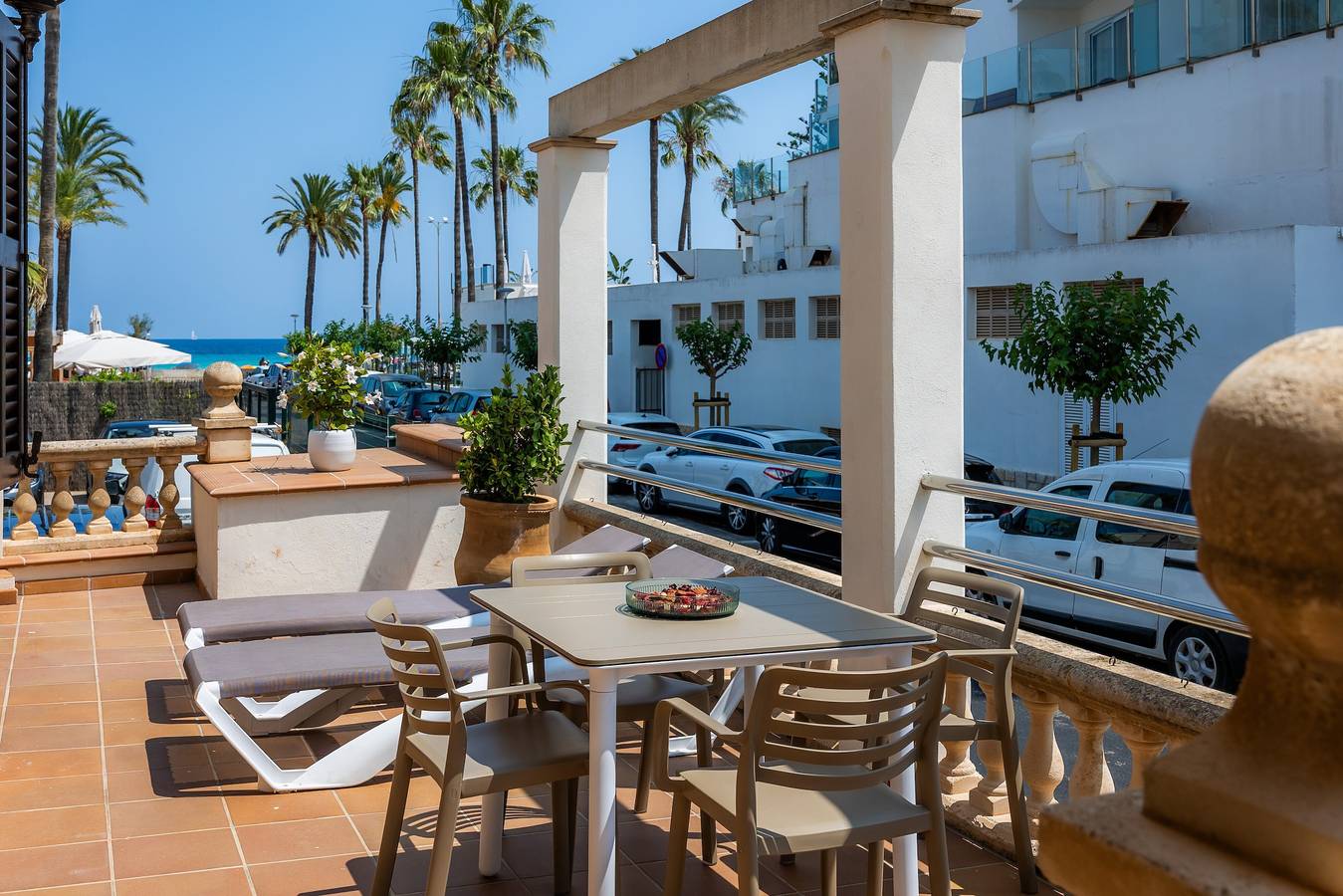 Appartement de vacances Dofí Sur la plage avec terrasse et vue sur mer in Cala Millor, Sant Llorenç des Cardassar