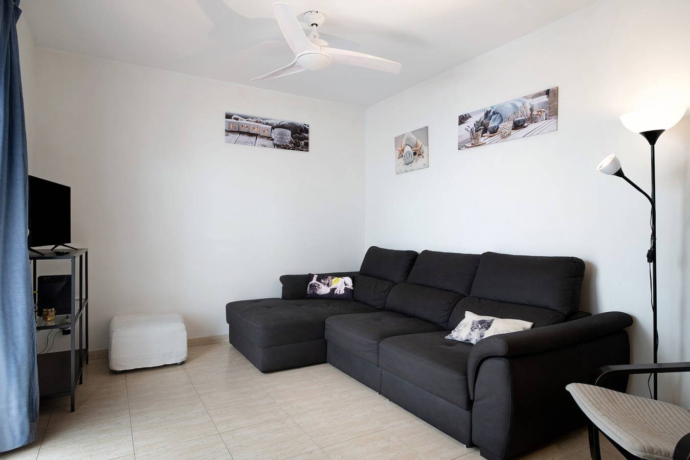 Vacation Home "Casa Tipica Canaria" with Sea View, Private Terrace & Wi-Fi in Honda Beach, San Bartolomé