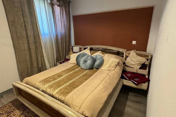 Location de vacances pour 5 personnes, avec terrasse et jardin à Vieille-Brioude - 4