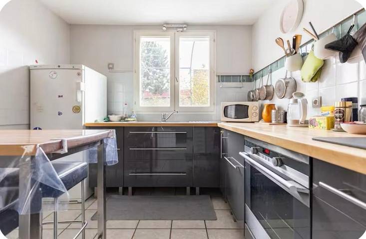 Maison d’hôte pour 2 personnes, avec terrasse ainsi que vue et jardin dans Aéroport Paris-Charles de Gaulle - 2