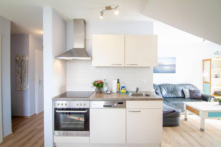 Ferienwohnung für 4 Personen, mit Balkon, mit Haustier in Lemkenhafen - 3