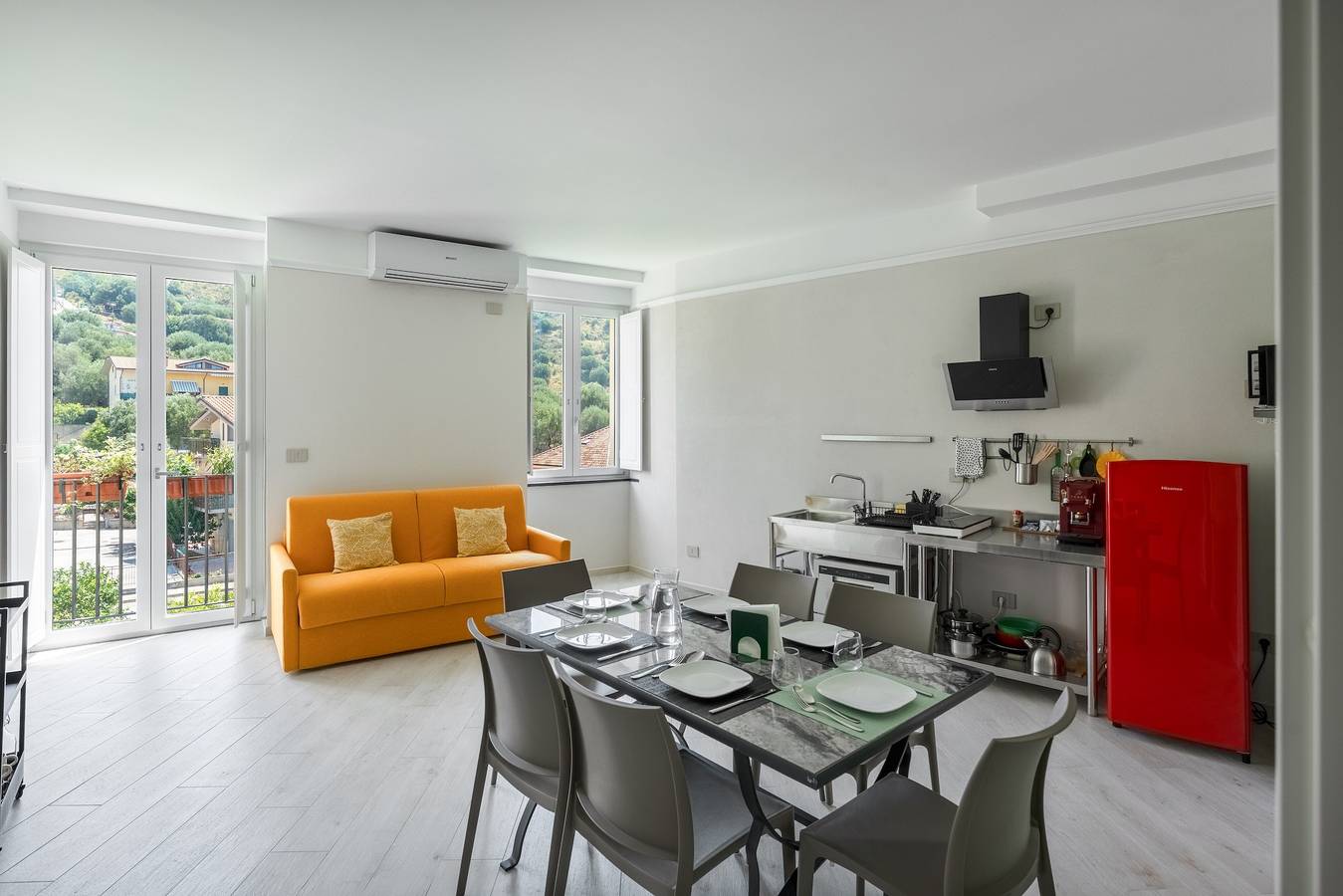 Appartement entier, Appartement 'Senofane' avec Wi-Fi et climatisation in Ascea, Cilento