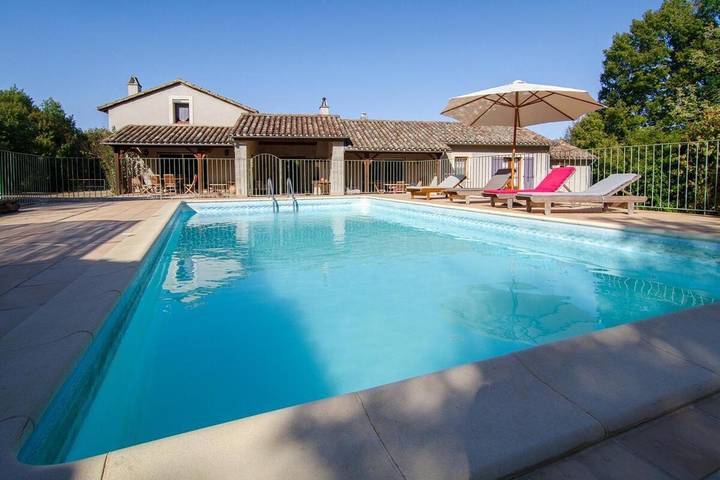 Maison de vacances pour 12 personnes, avec vue ainsi que piscine et jardin - 1